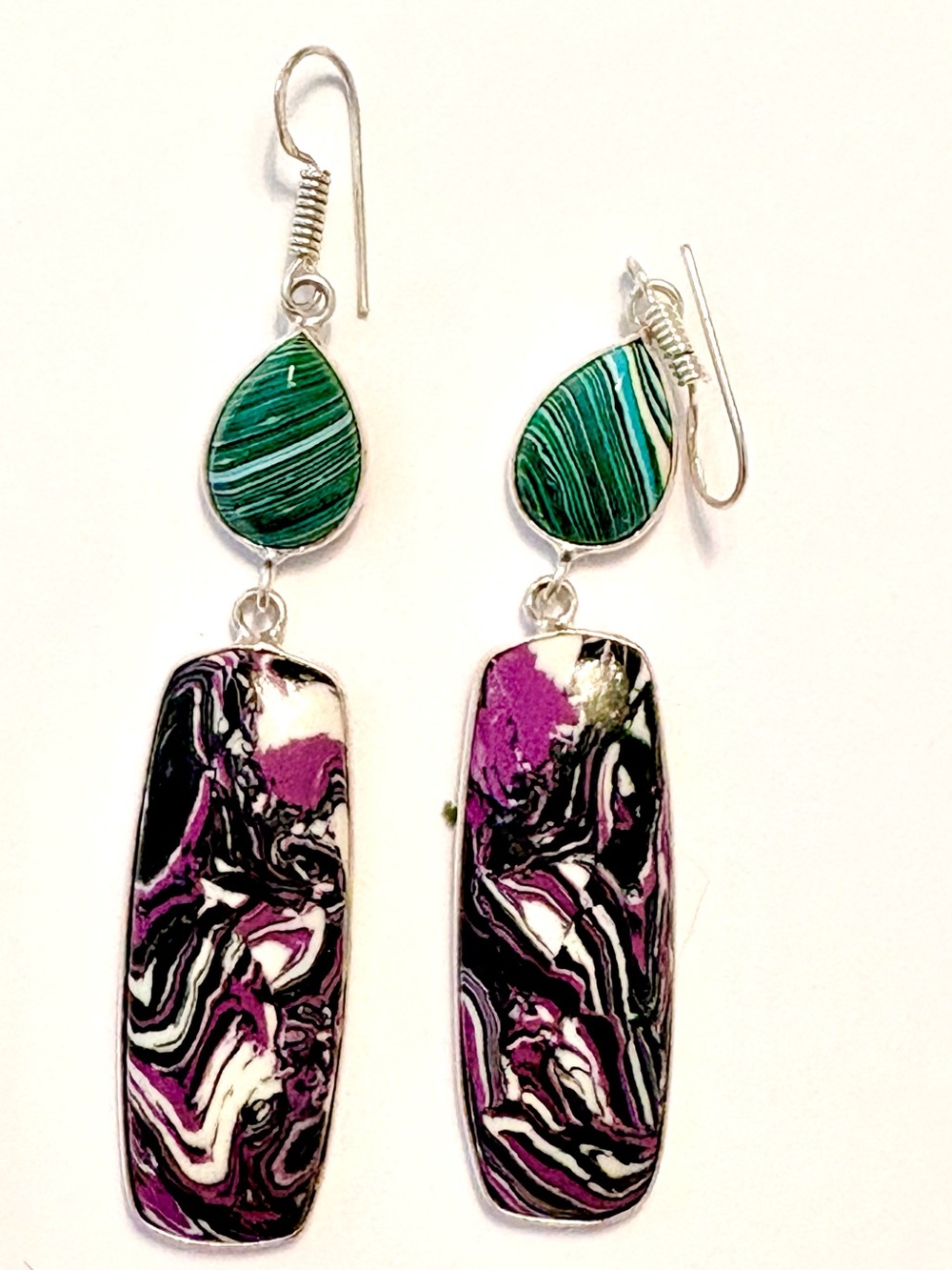 Beautiful, 3 inch, dangling Charoite and Malachite earrings.